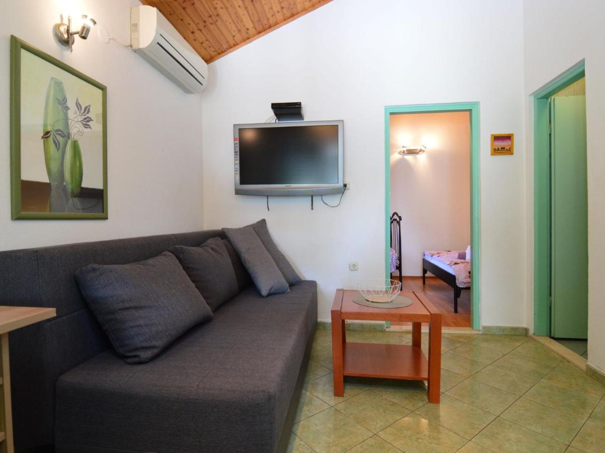 Holiday Home Camp Marko - Roz335 By Interhome Zečevo Exterior foto